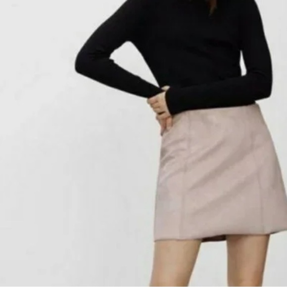 Babaton Hopper Skirt - Picture 1 of 5